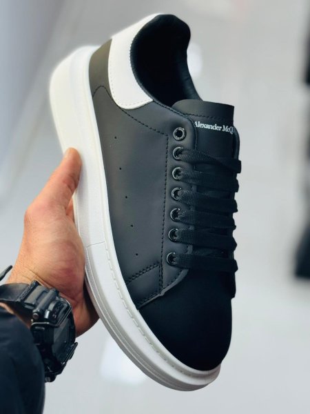 الكسندر مكوين اسود/ابيض - A-9